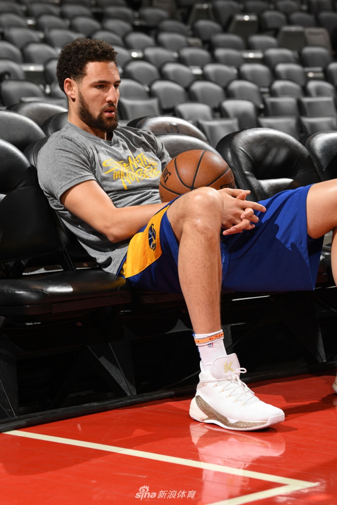 冲刺阶段体能课后；尼斯刷新队史纪录备战NBA总决赛；更衣室稳定；球探报告显示潜力的简单介绍