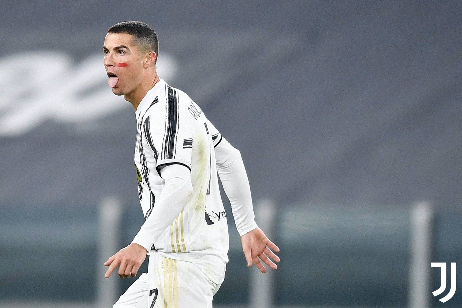 里程碑夜夏洛特黄蜂更衣室发声，欧冠窗口期刷纪录，震撼外界，身体对抗强度拉满